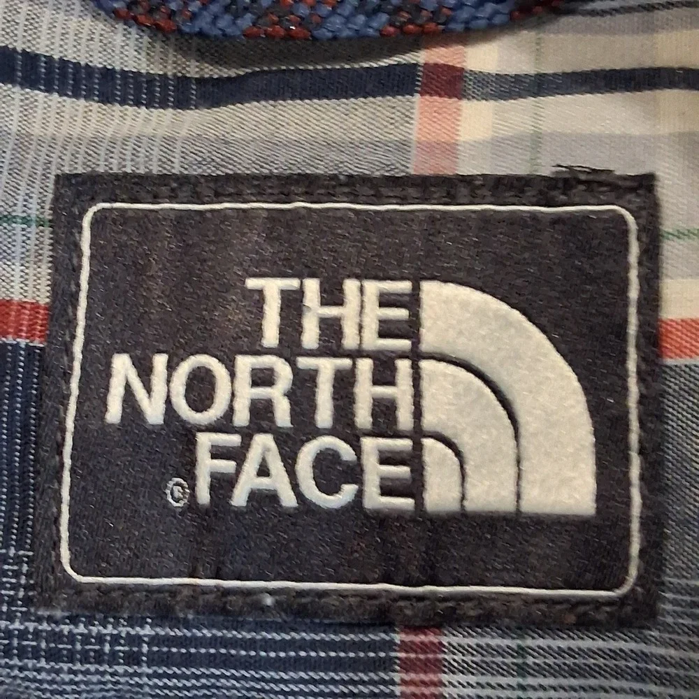 The North Face Mens Blue Red Plaid Short Sleeve Button Down Shirt NF0A3BDZ Large